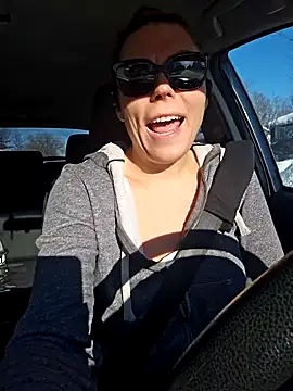 Ellie-L-Elizabeth online show from February 2025 02:16:01 PM