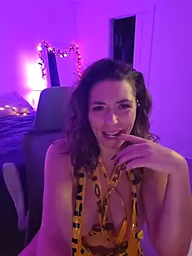 Ellie-L-Elizabeth online show from October 2025 04:48:01 AM