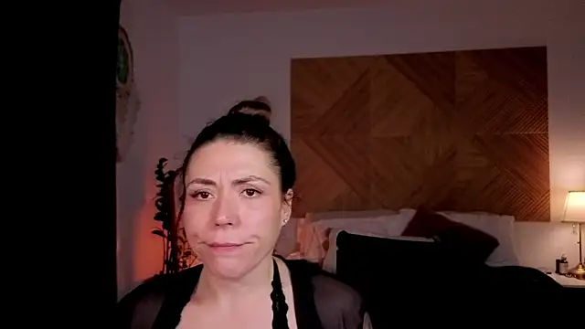 Ellie-L-Elizabeth online show from April 2026 03:09:01 AM