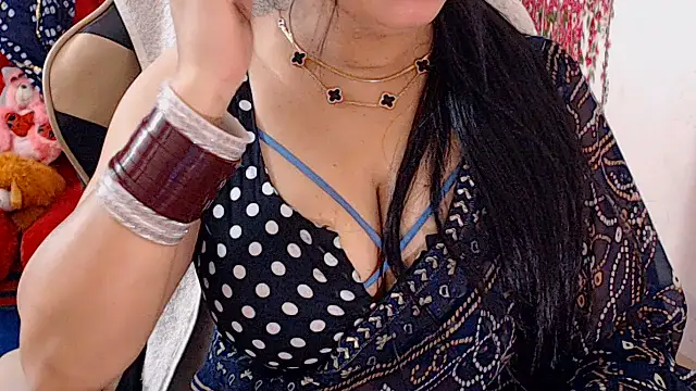 Snapshot of Naughty_Kashish chatting on July 2026 05:45:02 AM Naughty Kashish online show from July 2026 05:45:02 AM