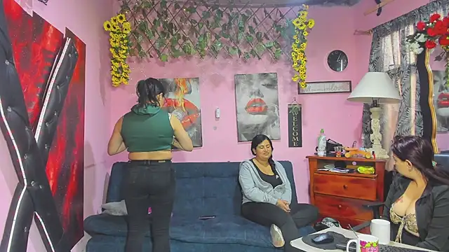 lesbiancuple online show from April 2026 12:06:02 PM