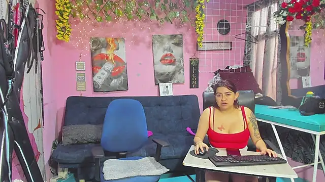 Snapshot of lesbiancuple chatting on May 2026 01:18:02 PM lesbiancuple online show from May 2026 01:18:02 PM