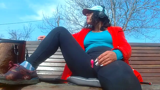 SquirtyMellissaLabia online show from March 2025 10:33:01 AM