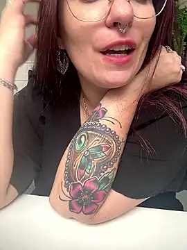 LunaMoongirl online show from December 2024 10:50:02 AM