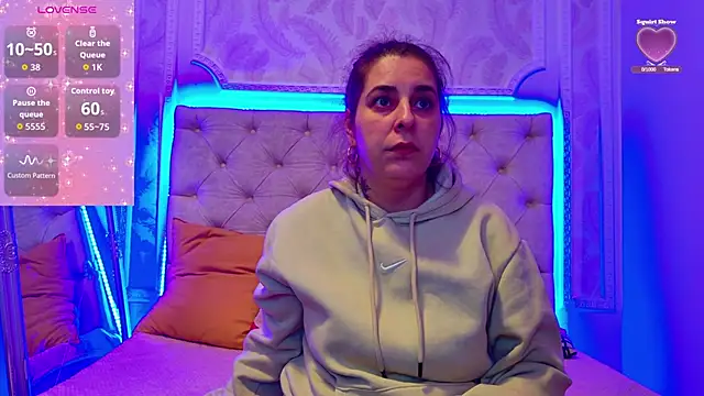 KarinaNoir online show from February 2026 05:00:02 AM