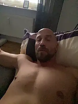 Toyboy471 online show from November 2025 12:00:02 PM