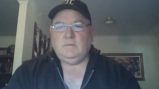 Snapshot of HOTANAL chatting on September 2025 10:46:01 PM HOTANAL online show from September 2025 10:46:01 PM