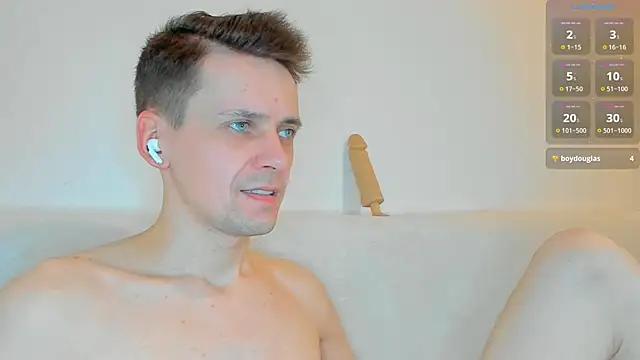 Jasper Sun online show from March 2025 09:23:01 PM