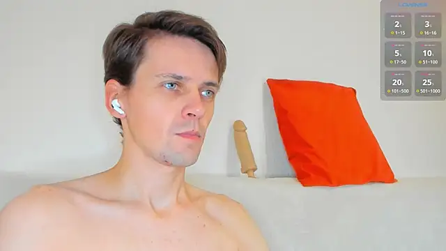 Jasper Sun online show from October 2025 09:06:01 PM