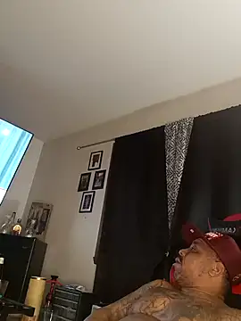 yellowwetfox online show from January 2025 04:26:01 AM