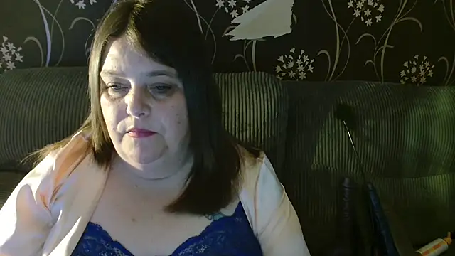 Snapshot of HouseWifeWhore_Milf chatting on September 2025 10:26:02 PM HouseWifeWhore Milf online show from September 2025 10:26:02 PM