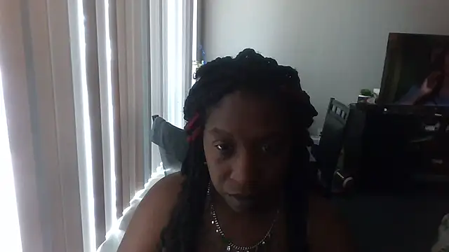 Snapshot of markquanna chatting on September 2025 09:48:01 PM markquanna online show from September 2025 09:48:01 PM
