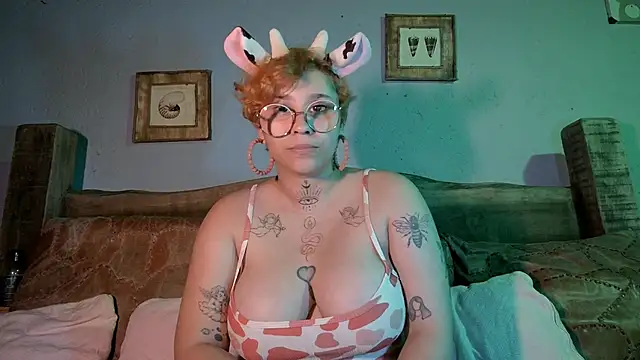 Lilmuh  online show from January 2025 02:40:02 AM