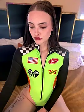 KarissaChantelle online show from October 2025 06:09:01 PM