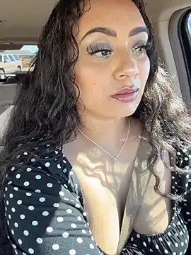 Snapshot of CarmelaAnthony chatting on February 2026 06:36:02 PM CarmelaAnthony online show from February 2026 06:36:02 PM