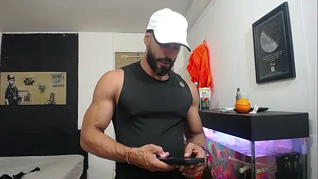 romeolovedark online show from March 2025 03:20:01 AM