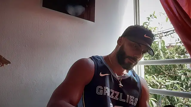 romeolovedark online show from September 2025 08:01:02 PM