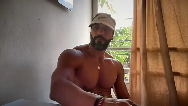 Snapshot of romeolovedark chatting on June 2026 09:06:01 PM romeolovedark online show from June 2026 09:06:01 PM