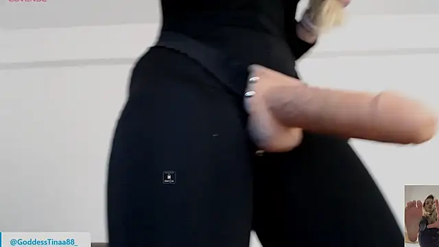 Goddess Tina online show from March 2026 11:57:01 AM