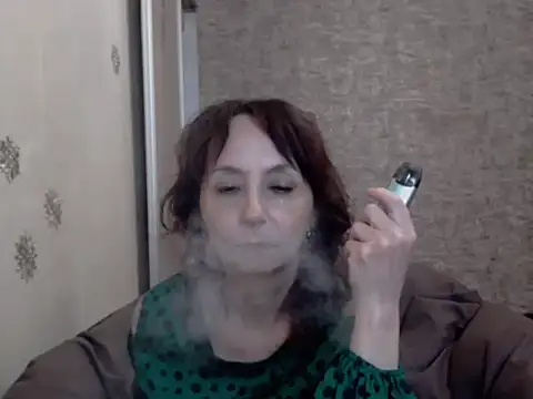 Snapshot of AnnieEltgant chatting on May 2026 08:55:01 AM AnnieEltgant online show from May 2026 08:55:01 AM