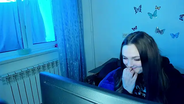 NataliEvans online show from November 2025 10:15:02 AM