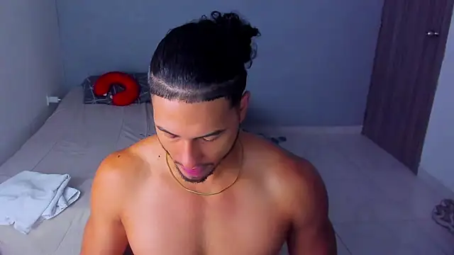 Kris Khalifa69 online show from January 2026 08:38:02 AM