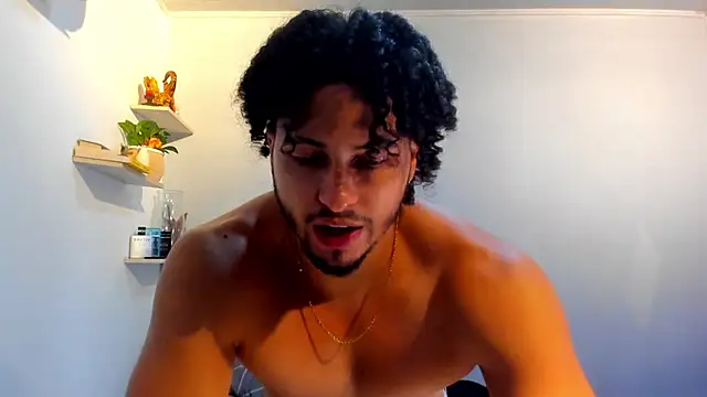 Snapshot of Kris_Khalifa69 chatting on May 2026 01:01:01 AM Kris Khalifa69 online show from May 2026 01:01:01 AM
