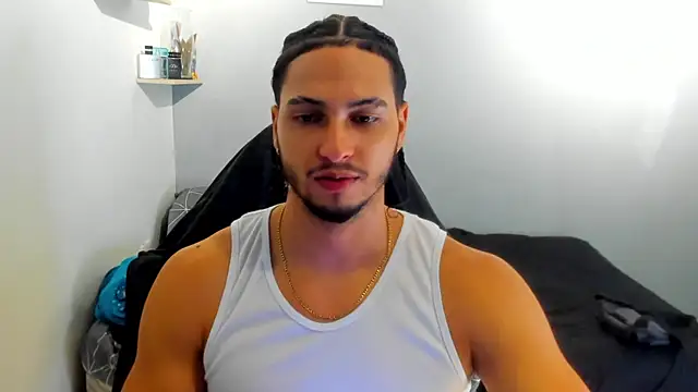 Snapshot of Kris_Khalifa69 chatting on May 2026 03:13:01 AM Kris Khalifa69 online show from May 2026 03:13:01 AM
