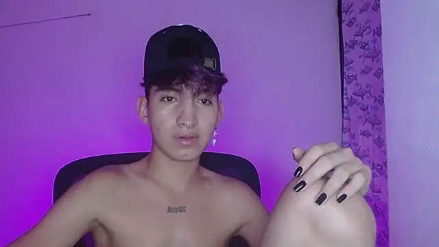 littlextreme online show from February 2025 07:50:01 AM