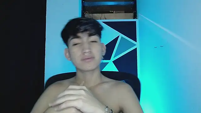 littlextreme online show from March 2025 05:35:01 AM