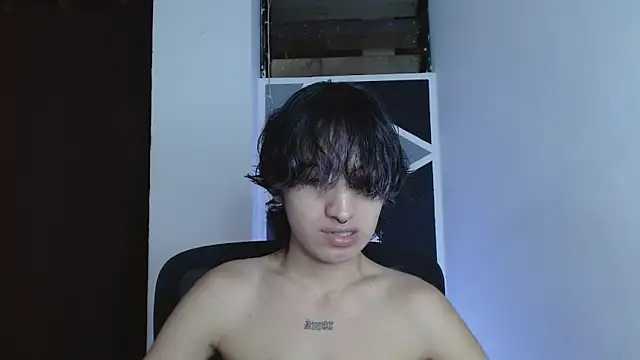 littlextreme online show from March 2026 01:33:02 AM