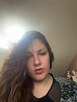 DaisyVibesss online show from April 2026 09:16:01 AM