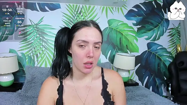 brianna 196 online show from November 2025 07:58:01 PM