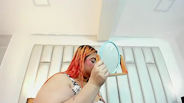 aandreaperez online show from October 2025 11:39:02 AM