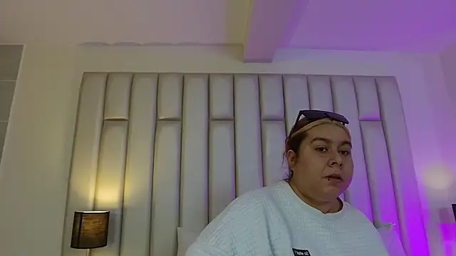 aandreaperez online show from January 2026 01:05:02 PM