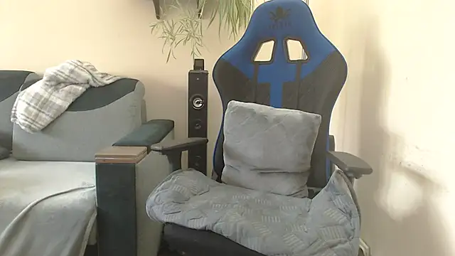 Diablica41 online show from May 2026 10:36:01 AM