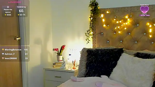Snapshot of Lissa_gray chatting on December 2024 06:00:01 AM Lissa gray online show from December 2024 06:00:01 AM