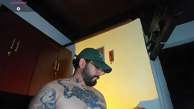 CamiloGray  online show from January 2026 03:59:01 PM