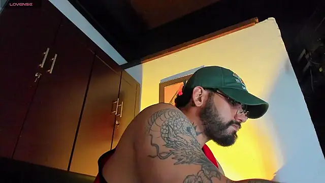 CamiloGray  online show from March 2026 02:12:02 PM