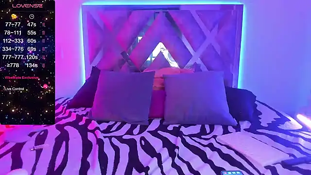 Snapshot of cutesarah_ chatting on March 2025 11:23:02 PM cutesarah  online show from March 2025 11:23:02 PM