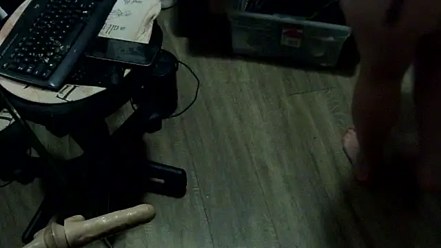 Snapshot of Cataleia21 chatting on October 2025 10:46:02 AM Cataleia21 online show from October 2025 10:46:02 AM