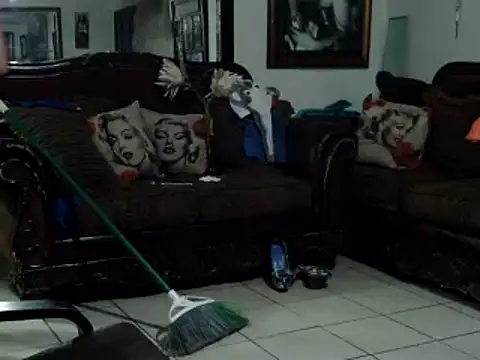 Snapshot of Cataleia21 chatting on January 2026 11:49:01 AM Cataleia21 online show from January 2026 11:49:01 AM