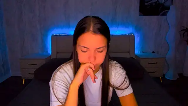 AlexaBarkley online show from July 2026 12:13:01 AM