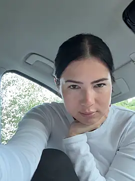 clairewntr online show from October 2025 04:24:02 PM