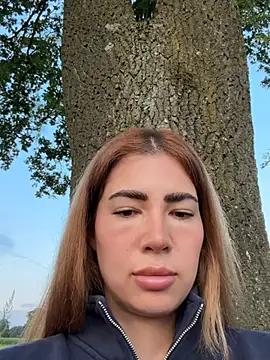 Snapshot of clairewntr chatting on July 2026 07:21:01 PM clairewntr online show from July 2026 07:21:01 PM
