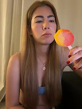 Snapshot of clairewntr chatting on July 2026 08:08:02 PM clairewntr online show from July 2026 08:08:02 PM