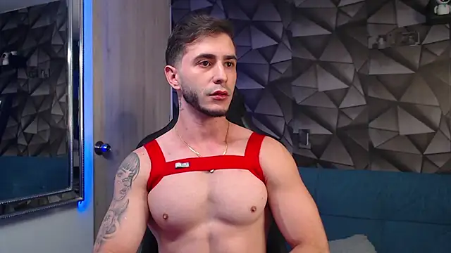 Latino stud4u online show from October 2025 10:41:02 PM