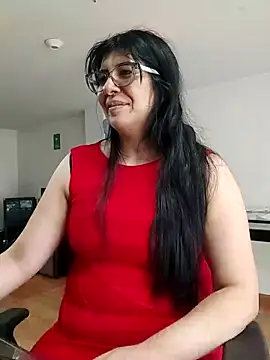Snapshot of aisha_latina chatting on June 2026 01:54:02 PM aisha latina online show from June 2026 01:54:02 PM