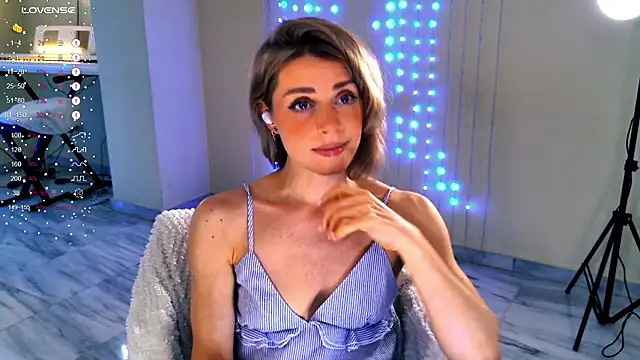 Arielle  03 online show from March 2026 12:45:01 AM