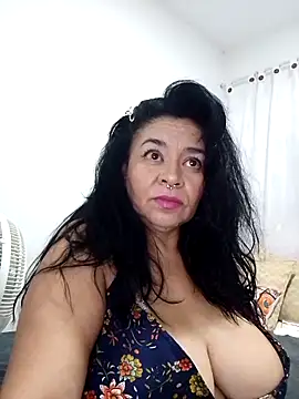 karlablue  online show from September 2025 08:30:01 PM